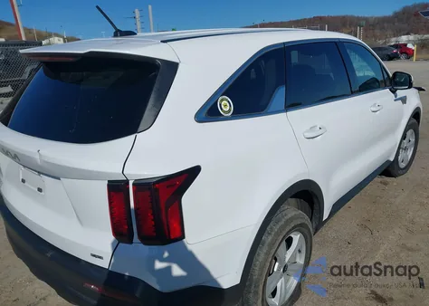 2023 Kia Sorento Lx z USA, uszkodzony, nr VIN 5XYRGDLC0PG184425